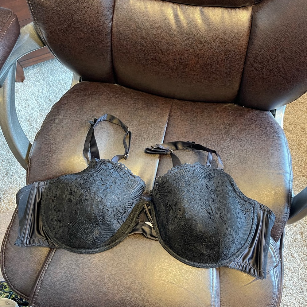 Savage x fenty light lined bra